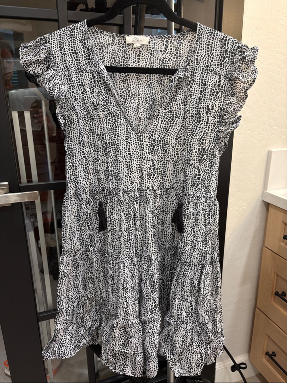 Elan Black and White Printed Ruffle-Sleeve Dress